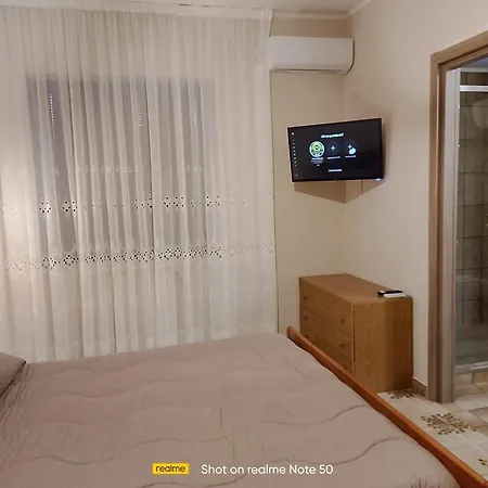 House Revolution Style Fc Bed & Breakfast