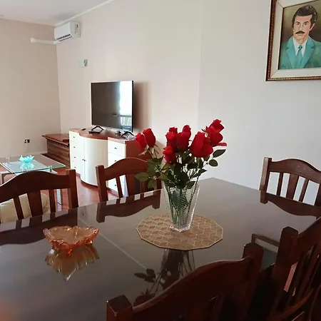 Bed & Breakfast House Revolution Style Fc 4*